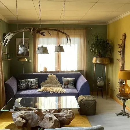 Holiday home Rosen-holz, Ruhe Und Entspannung Im Dorf