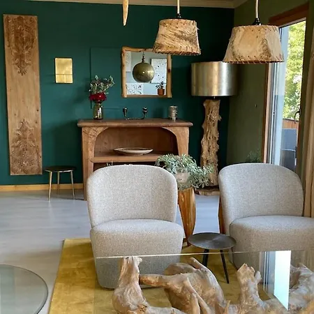 Rosen-holz, Ruhe Und Entspannung Im Dorf Holiday home Niederdorla