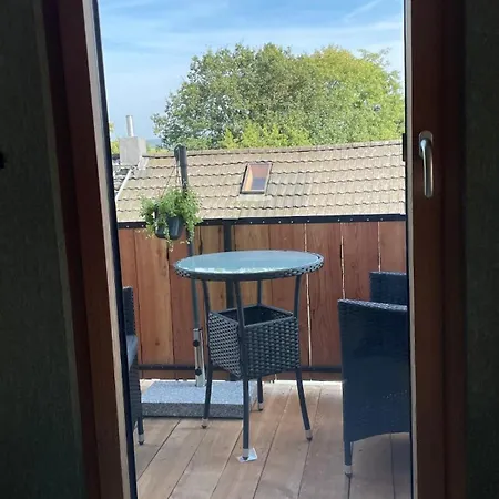 Holiday home Rosen-holz, Ruhe Und Entspannung Im Dorf Niederdorla