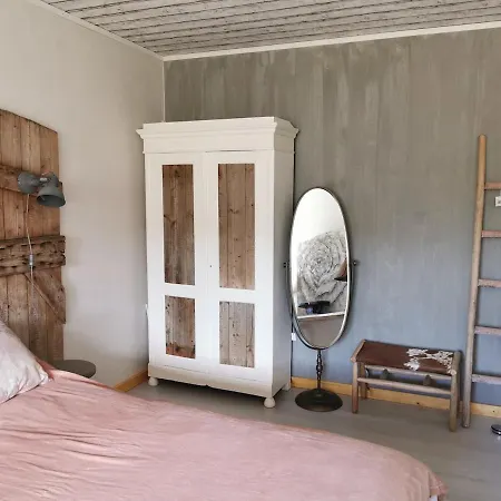 Holiday home Rosen-holz, Ruhe Und Entspannung Im Dorf