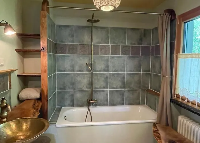 Rosen-holz, Ruhe Und Entspannung Im Dorf *